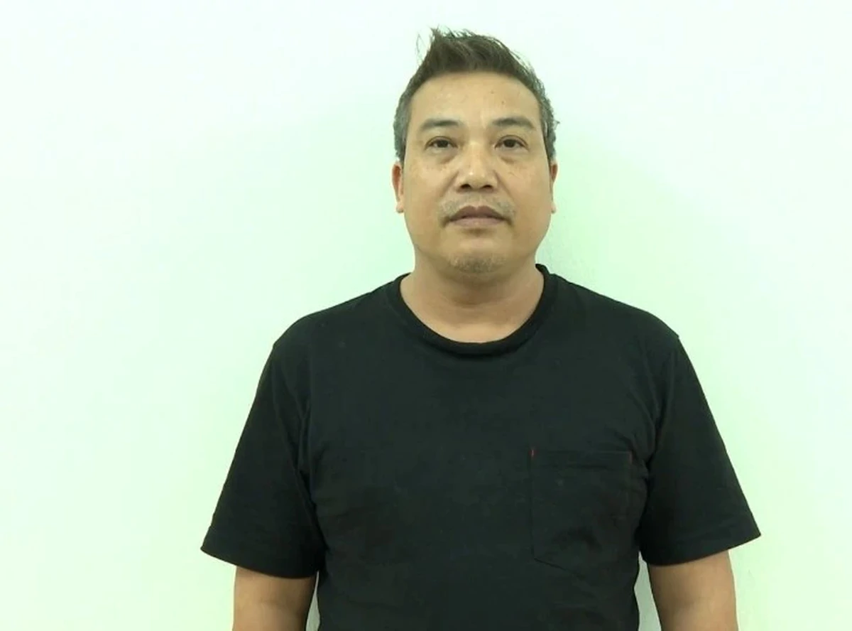 Mánh khóe buôn lậu kim cương của Giám đốc Công ty giám định PNJ