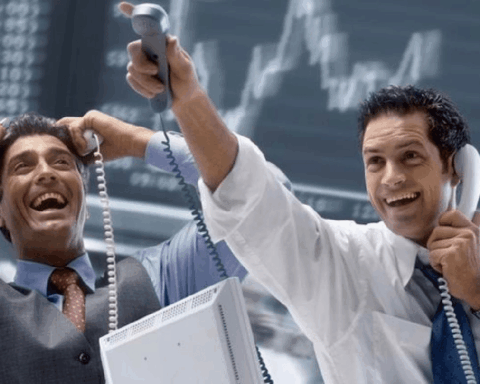 Khối ngoại đảo chiều mua ròng trong ngày VN-Index tăng 34 điểm, cổ phiếu nào được “gom” mạnh nhất?