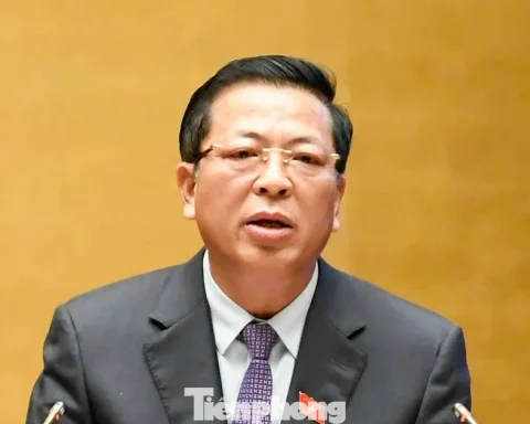 Bộ trưởng Xây dựng: ‘Không lo lãi suất khi mua nhà ở xã hội’