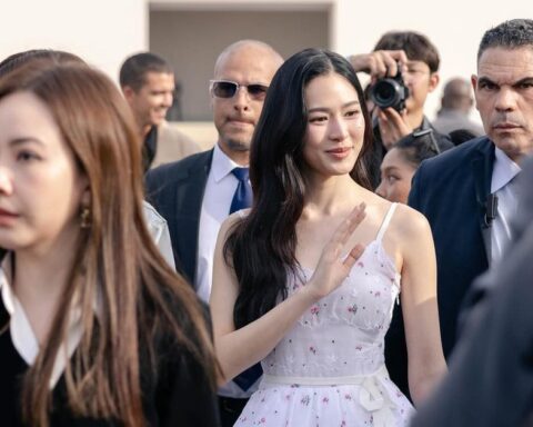 Quá khứ buôn bán lề đường rồi thành đại sứ vượt mặt BLACKPINK của mỹ nhân đẹp nhất thế giới 2026