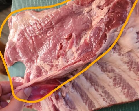 Lời thú nhận của chủ cửa hàng thịt 20 năm: 4 loại sườn heo CHO KHÔNG cũng đừng lấy!