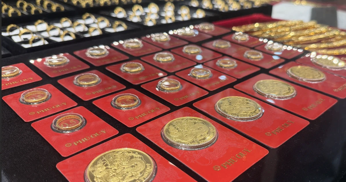 Ngạc nhiên giá vàng