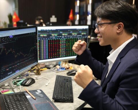 Không chỉ chứng khoán, nhóm cổ phiếu này được dự báo hưởng lợi kép sau nâng hạng