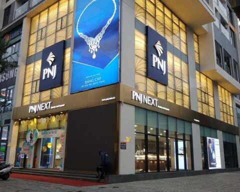 Diễn biến lạ tại PNJ