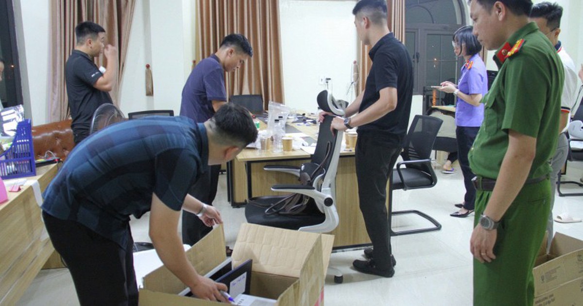 Hình ảnh khám xét trụ sở Công ty của vợ chồng Hải SapaTV