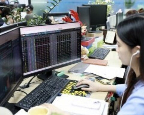 Dòng vốn vào các quỹ đầu tư phân hóa trong tháng 7