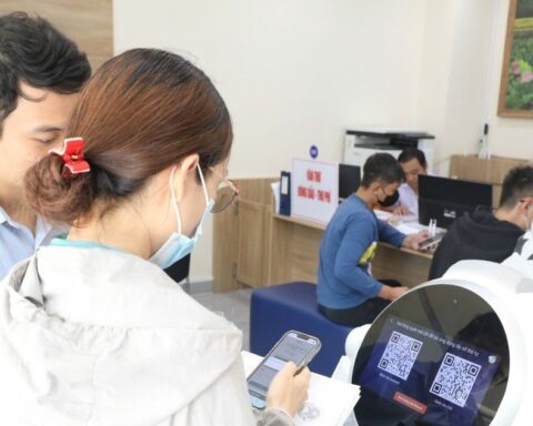 Đề xuất hỗ trợ 5 triệu đồng/tháng cho người làm chuyển đổi số