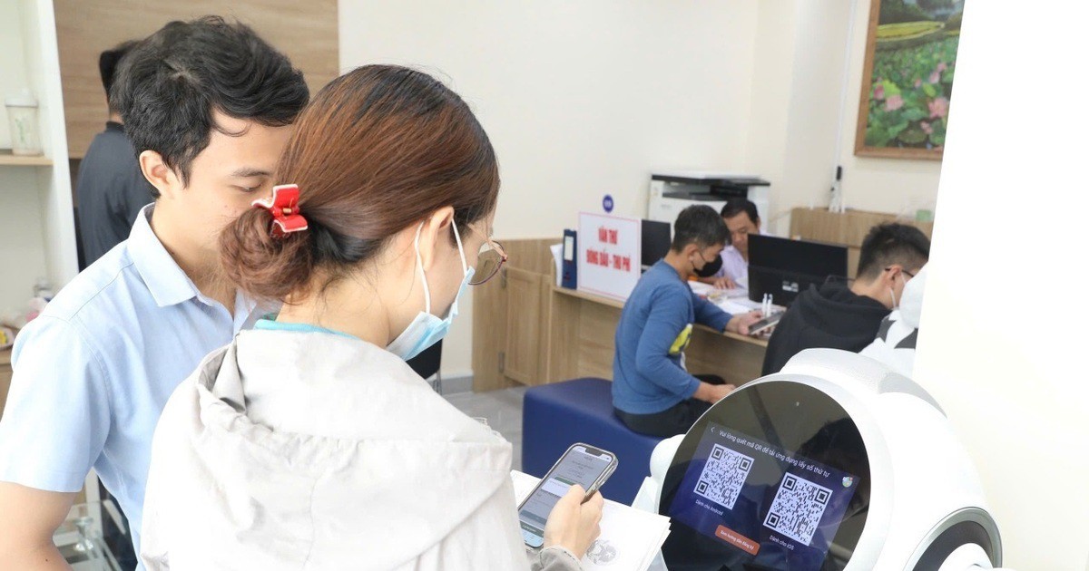 Đề xuất hỗ trợ 5 triệu đồng/tháng cho người làm chuyển đổi số