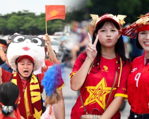 Mỹ Đình sục sôi trước giờ bóng lăn, Việt Nam đang rất gần chức vô địch rồii!