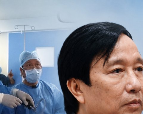 Vị bác sĩ Việt khiến thế giới kinh ngạc với kỹ thuật mổ mang tên mình: Được đưa vào giáo trình quốc tế