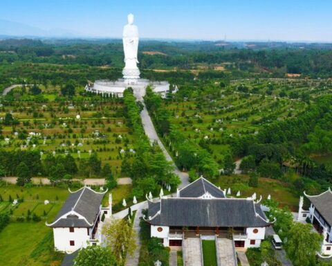 Bất động sản tâm linh: Doanh nghiệp nhìn thấy cơ hội nhưng vẫn dè chừng