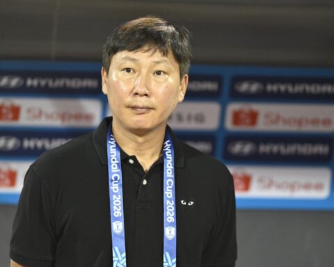 HLV Kim Sang-sik: “Hôm nay, tôi xin phép nhận danh xưng ‘King’ Sang-sik!”