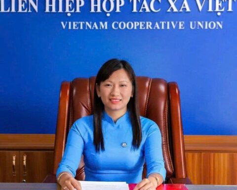 Ra quyết định khởi tố hình sự Lê Thị Hiền SN 1984