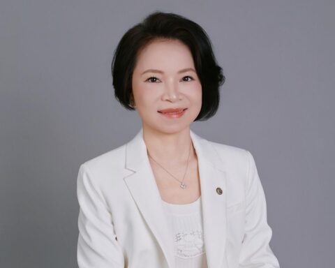 Trở thành người giàu thứ 2 Việt Nam, khối tài sản khổng lồ của bà Phạm Thu Hương đến từ đâu?