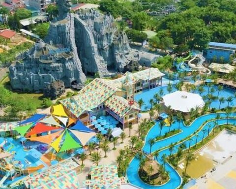 Việt Nam sở hữu công viên 100 triệu USD, hoạt động động 20 năm vẫn hút khách, liên tục được nâng cấp,  là vườn thú bán hoang dã đầu tiên tại Thủ đô