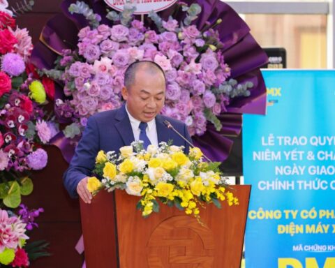Ông Đoàn Văn Hiểu Em đăng ký bán 1 triệu cổ phiếu MWG