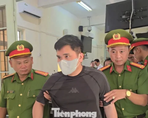 Hoãn xét xử tài xế xe tải vụ tai nạn làm nữ sinh 14 tuổi tử vong ở Vĩnh Long