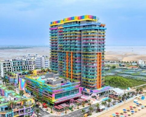 Chủ đầu tư Flamingo Hải Tiến ghi nhận doanh thu gần 115 tỷ đồng nửa đầu năm