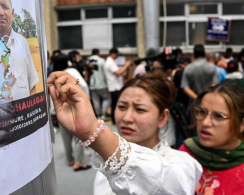 Lũ quét Nepal – Trung Quốc: Số người chết tăng lên 586, vẫn còn 2,478 người mất tích