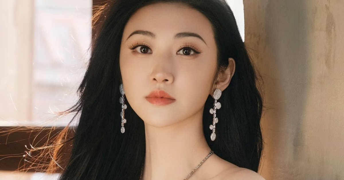 Cú trượt đau của Đệ nhất mỹ nữ Bắc Kinh
