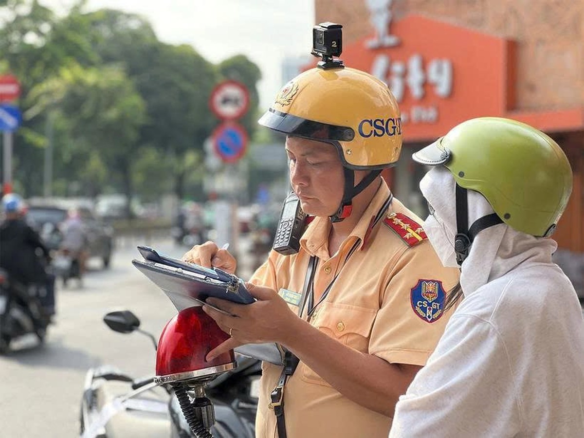 Loạt mức phạt vi phạm giao thông mới nhất, cao nhất 26 triệu đồng, tất cả người dân cập nhật ngay