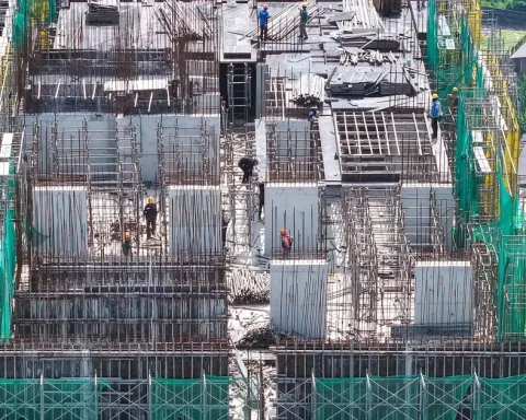 Giá nhà tại TPHCM vượt 30 lần thu nhập hộ gia đình