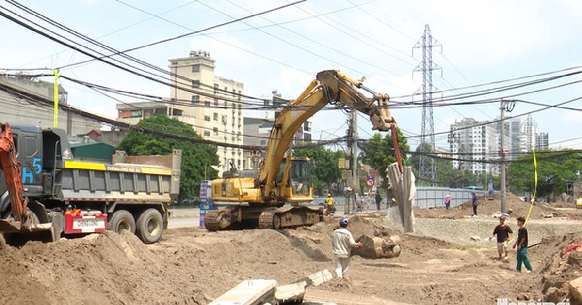 Nhịp thi công sôi động trên công trường dịp Quốc khánh 2-9