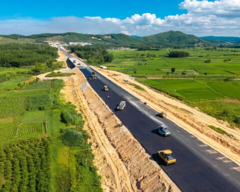 Thủ tướng Chính phủ yêu cầu đẩy nhanh tiến độ các dự án đường cao tốc tại khu vực phía Bắc