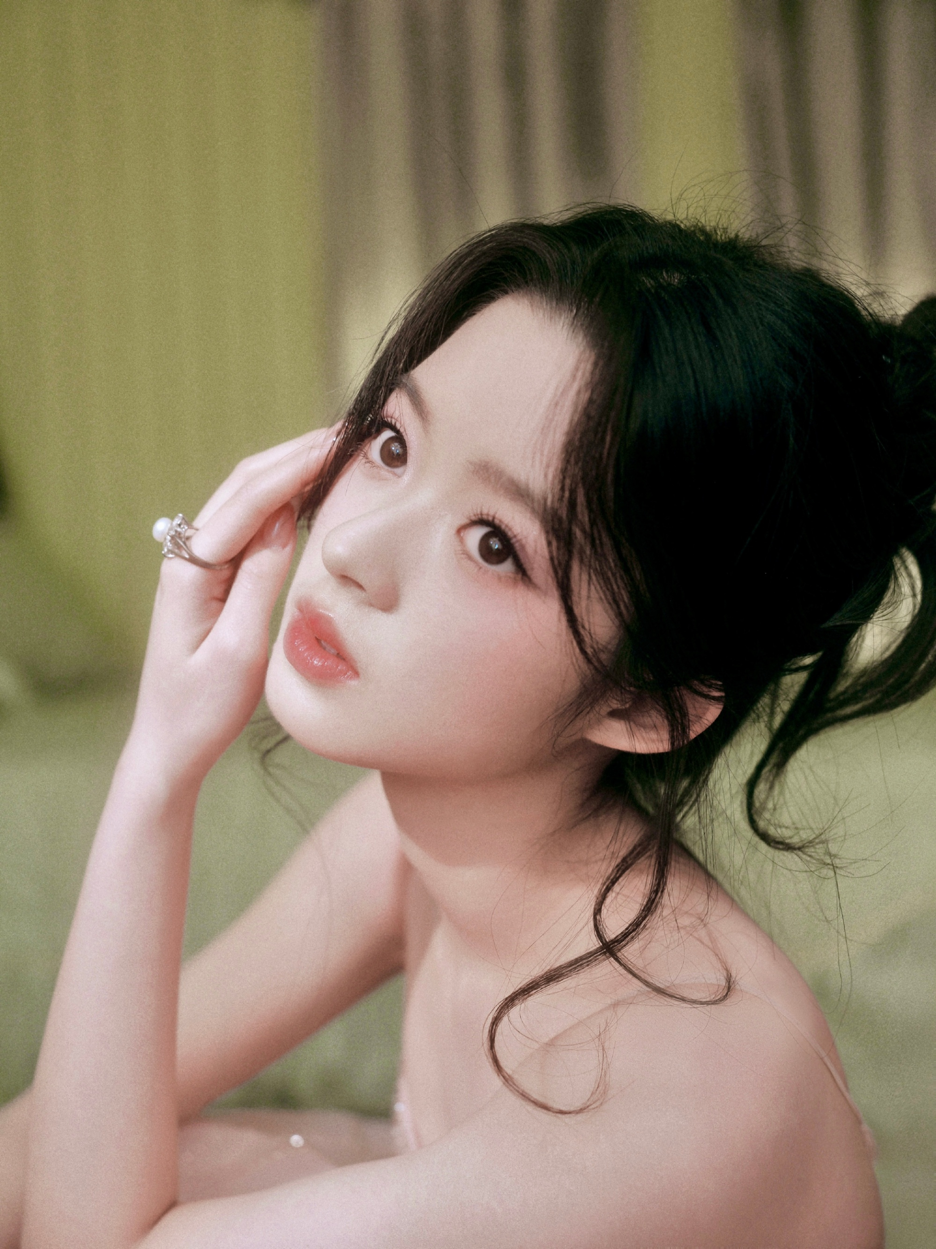 Ai có ngờ nữ diễn viên 2K7 xinh hơn Hoa hậu lại thê thảm thế này sau khi khoe khoang 1 đôi bông tai 8 tỷ- Ảnh 8.