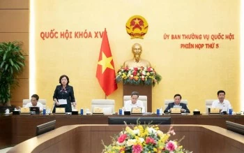 Sắp trình Quốc hội giảm 30% thuế thu nhập cho hộ, cá nhân kinh doanh và doanh nghiệp doanh thu dưới 10 tỷ đồng