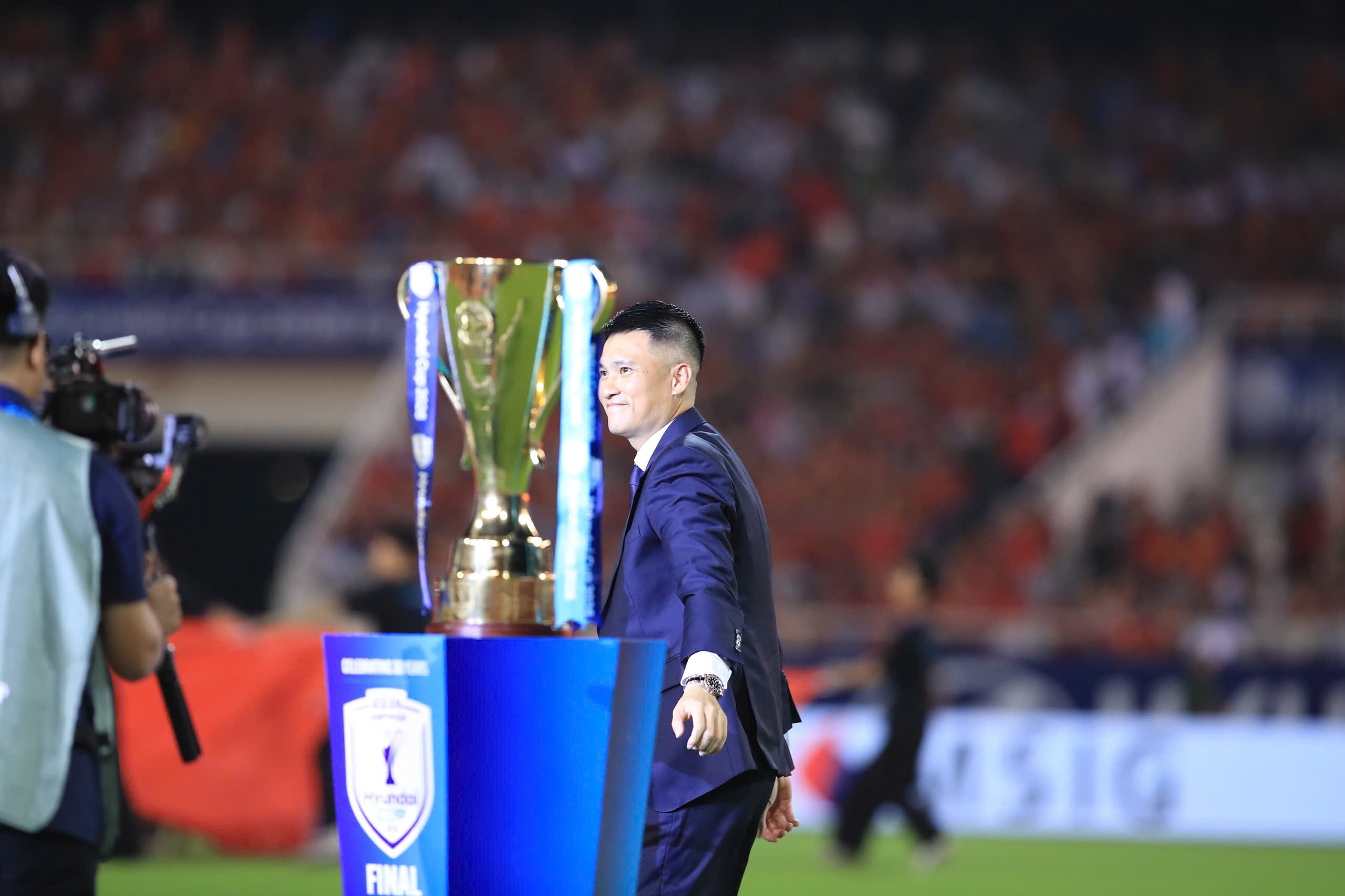 Diễn biến ĐT Việt Nam 0-1 Thái Lan chung kết ASEAN Cup: Thái Lan có bàn thắng mở tỉ số - Ảnh 1.