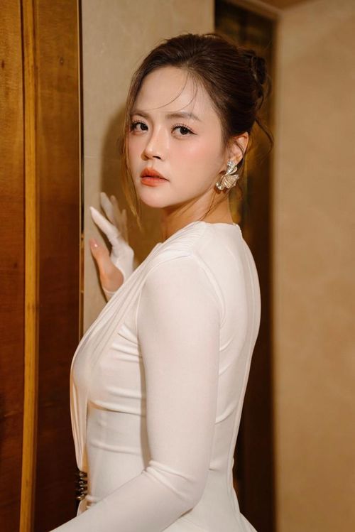 Nữ diễn viên đóng nhiều phim top 1 rating nhất Việt Nam: Đóng ác ra ác, hiền ra hiền, tài sắc song toàn thực sự- Ảnh 7.