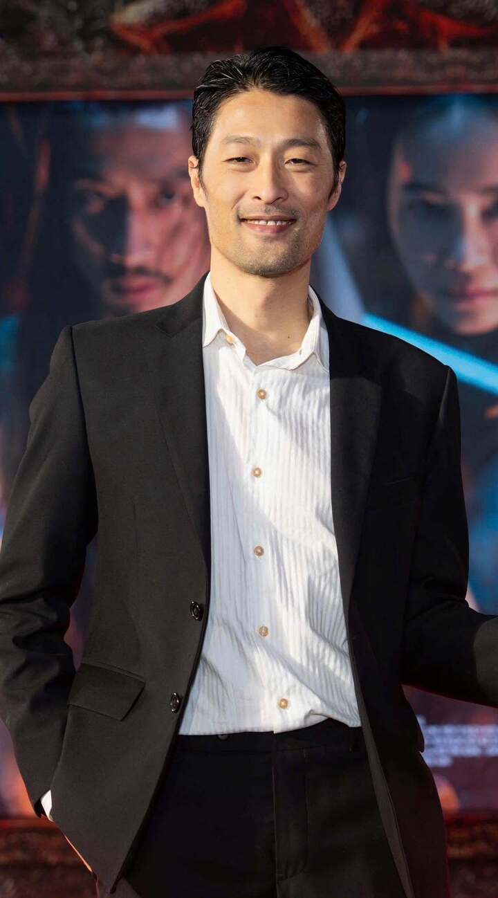 Johnny Trí Nguyễn: 