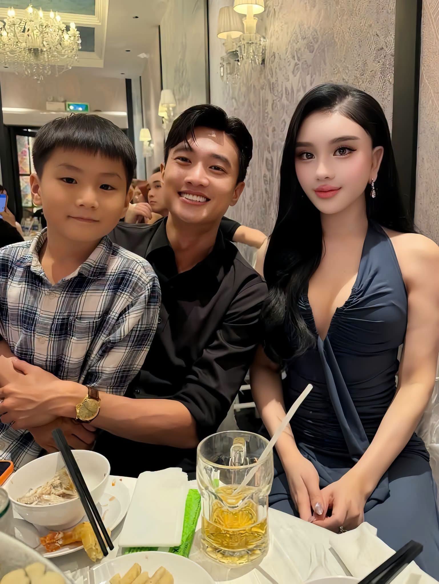 Quốc Trường xuất hiện bên con trai 7 tuổi- Ảnh 1.