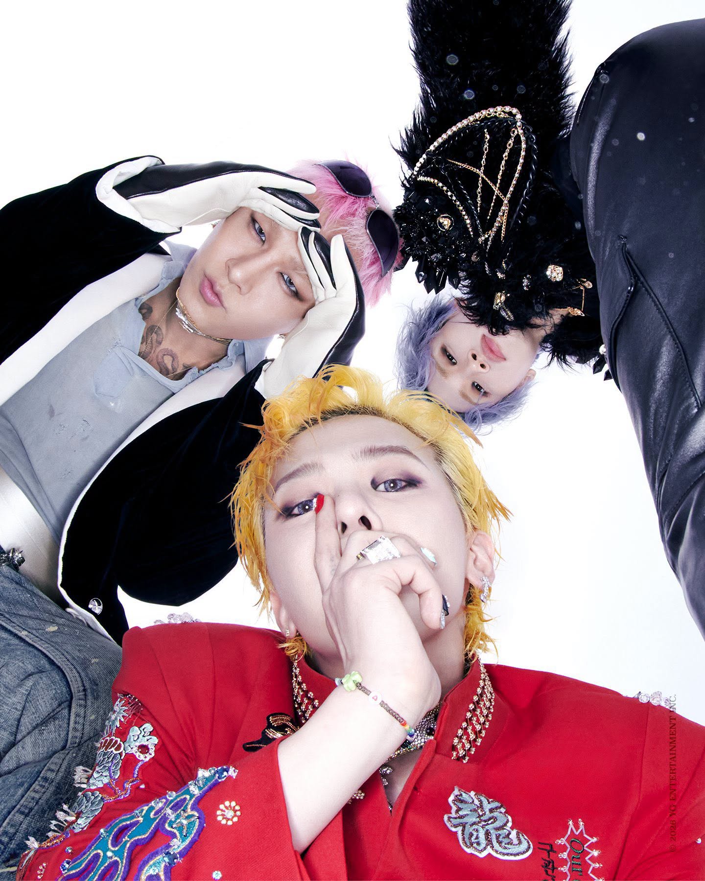 "Cú nổ mới" của BIGBANG cực chất: G-Dragon - Taeyang cùng Daesung cho biết thế nào là "Ferrari cũ vẫn là Ferrari"! - Ảnh 11.