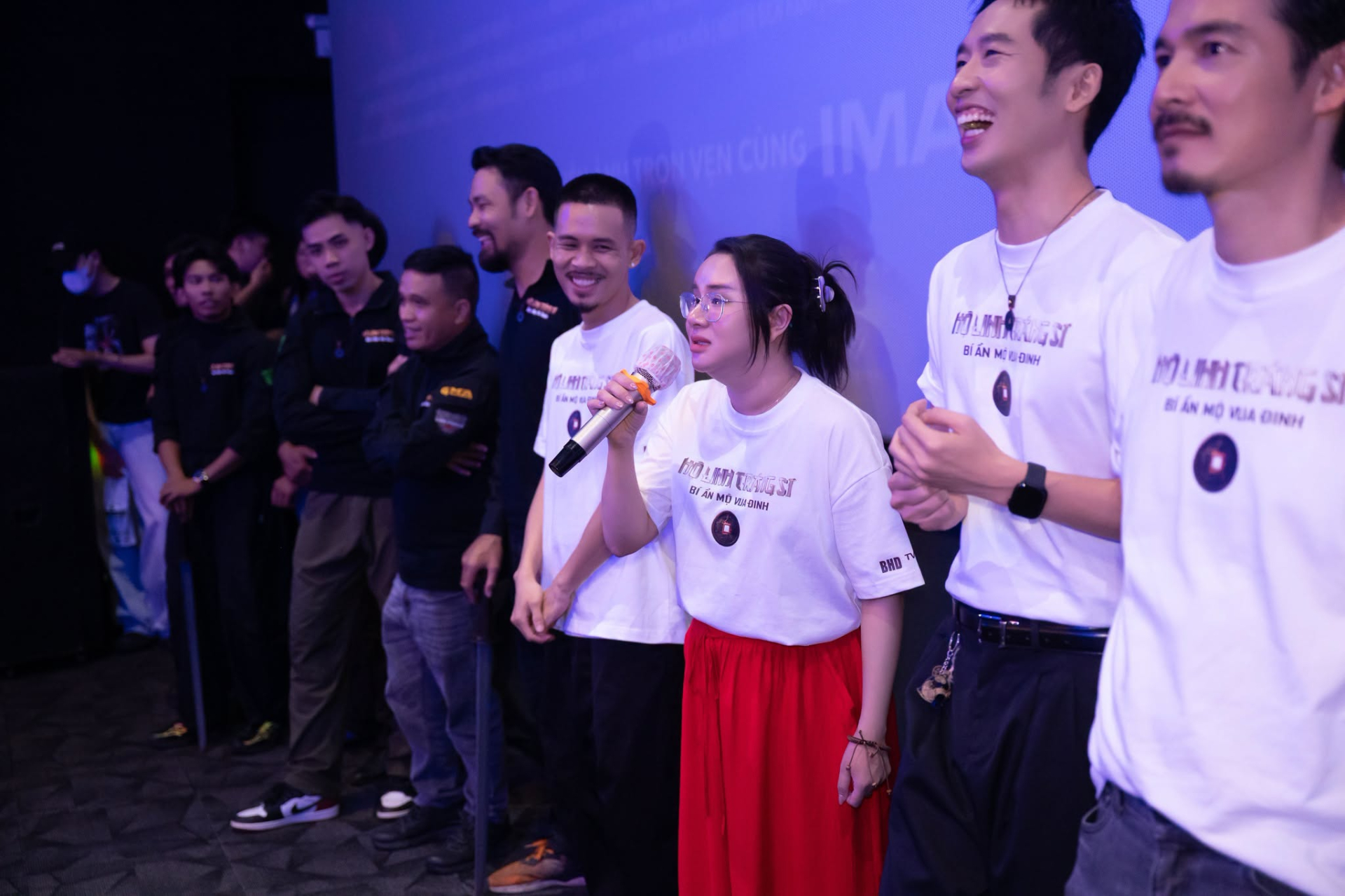 Nữ diễn viên tấu hài đỉnh nhất Hộ Linh Tráng Sĩ: Ngoại hình toát mùi giàu sang, cứ xuất hiện là hút triệu view- Ảnh 3.