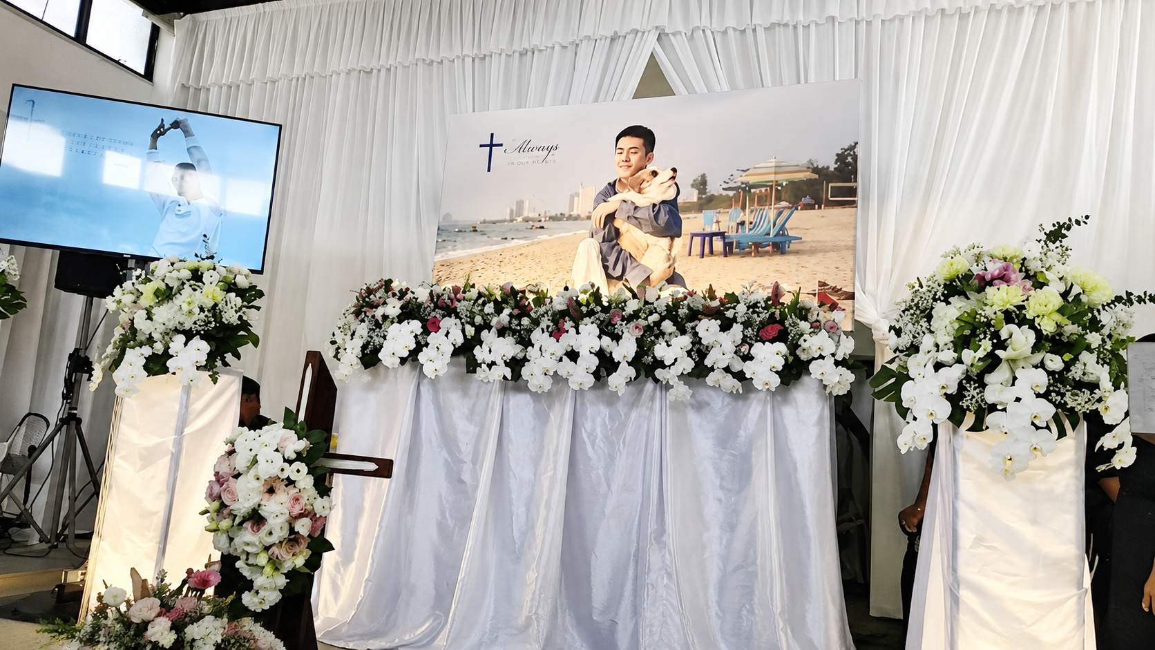 Nam ca sĩ 27 tuổi qua đời vì bệnh gan, bác sĩ nhắc nhở: Thấy 7 điều phải khám trước khi quá muộn! - Ảnh 2.