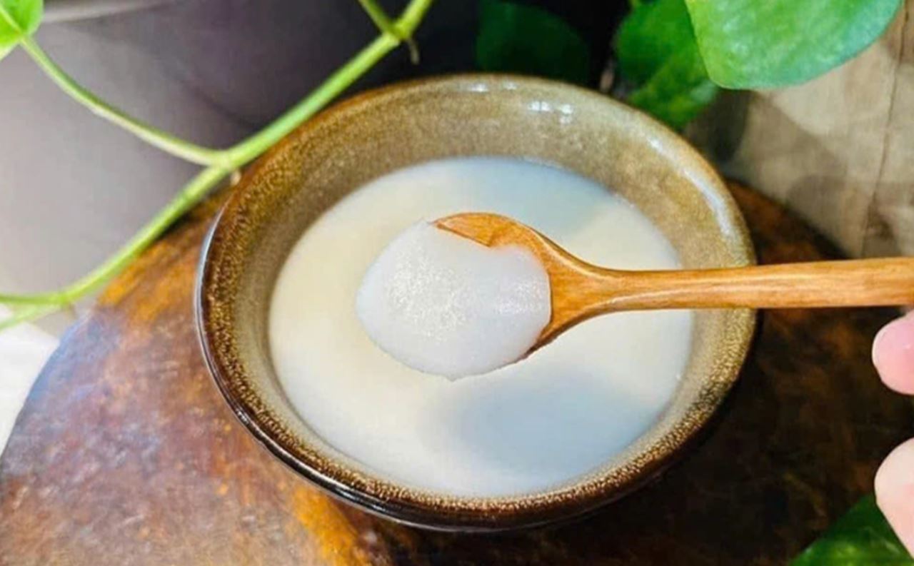 Ăn mỡ lợn mỗi ngày, người phụ nữ 56 tuổi bất ngờ khi đi khám - Ảnh 1.