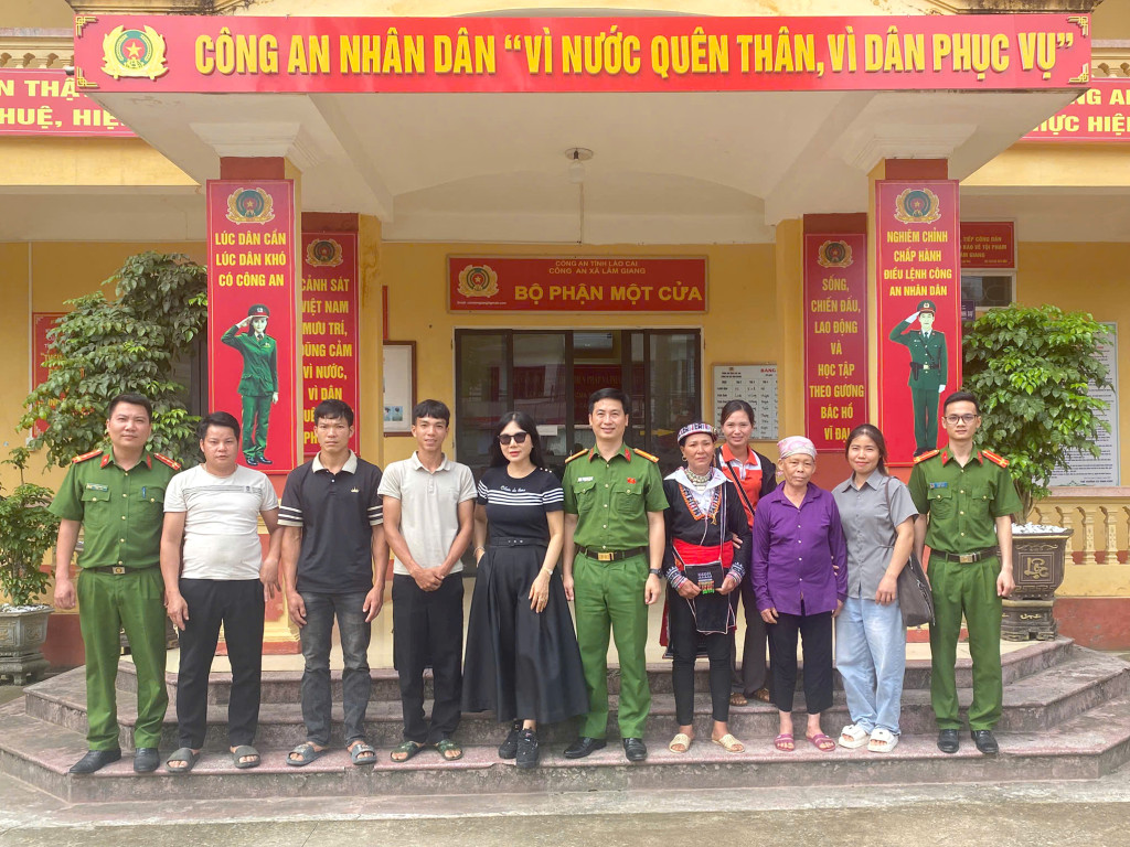 Đi buôn rồi thất lạc con gái 8 tuổi, 48 năm sau gia đình vỡ òa đoàn tụ: Người mẹ mang theo nỗi day dứt tìm con gần nửa thế kỷ- Ảnh 1.