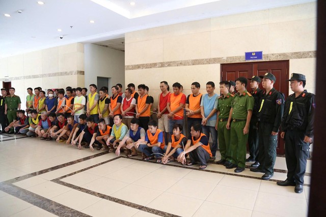 Hàng loạt tài khoản có động thái lạ, công an vào cuộc phát hiện gần 560 tỷ đồng giao dịch phạm pháp: Hé lộ đường dây đứng sau