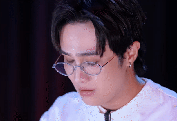 Huỳnh Lập bật khóc, không dám đối diện với kết quả thua cuộc tại show Chông Gai- Ảnh 1.