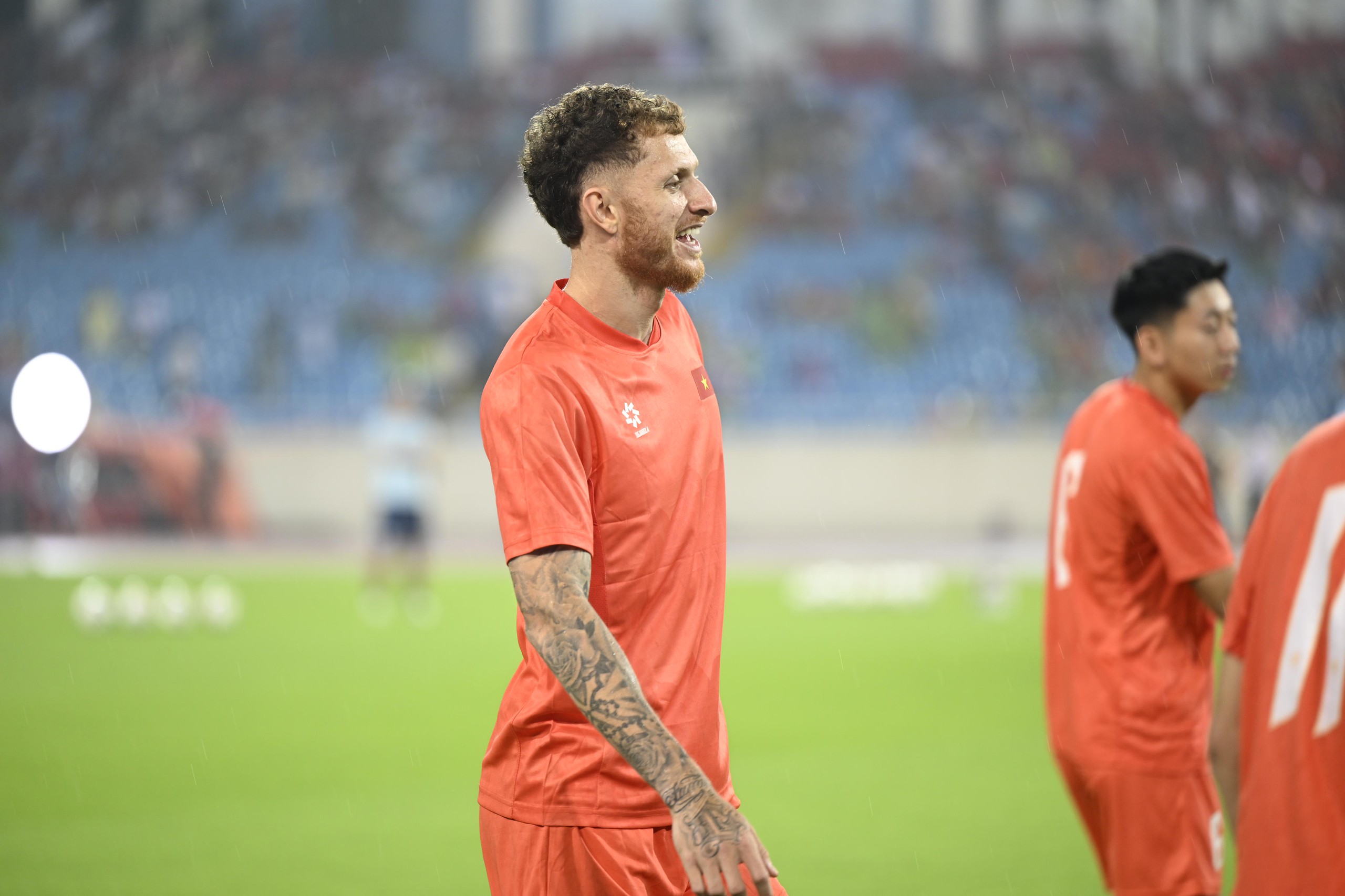 Diễn biến ĐT Việt Nam vs Singapore: Đình Bắc bỏ lỡ cơ hội ghi bàn - Ảnh 2.