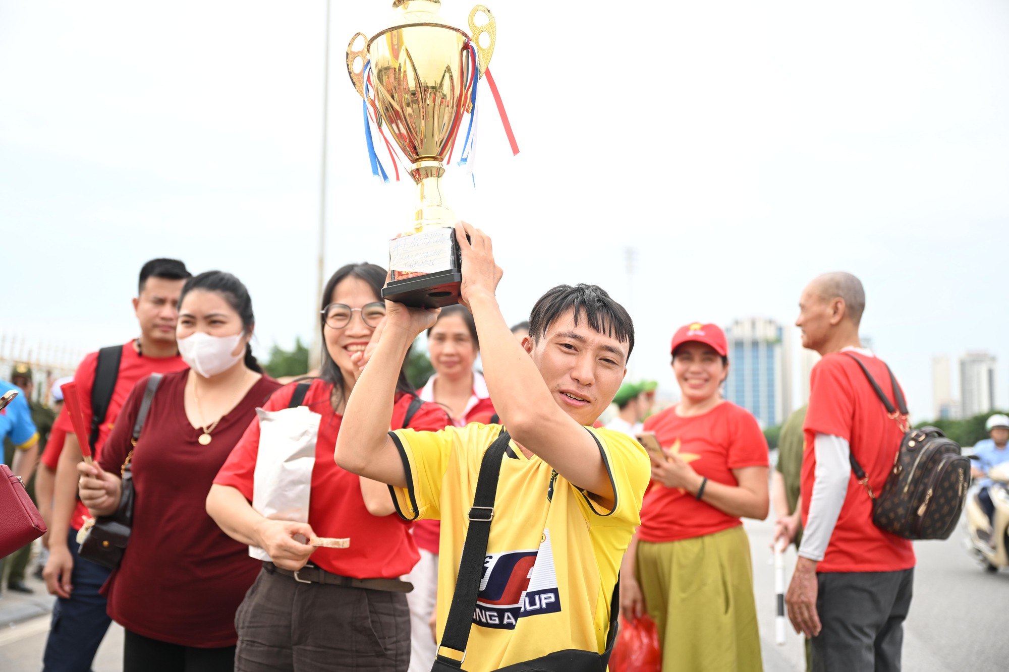Mỹ Đình sục sôi trước giờ bóng lăn, Việt Nam đang rất gần chức vô địch rồii! - Ảnh 5.