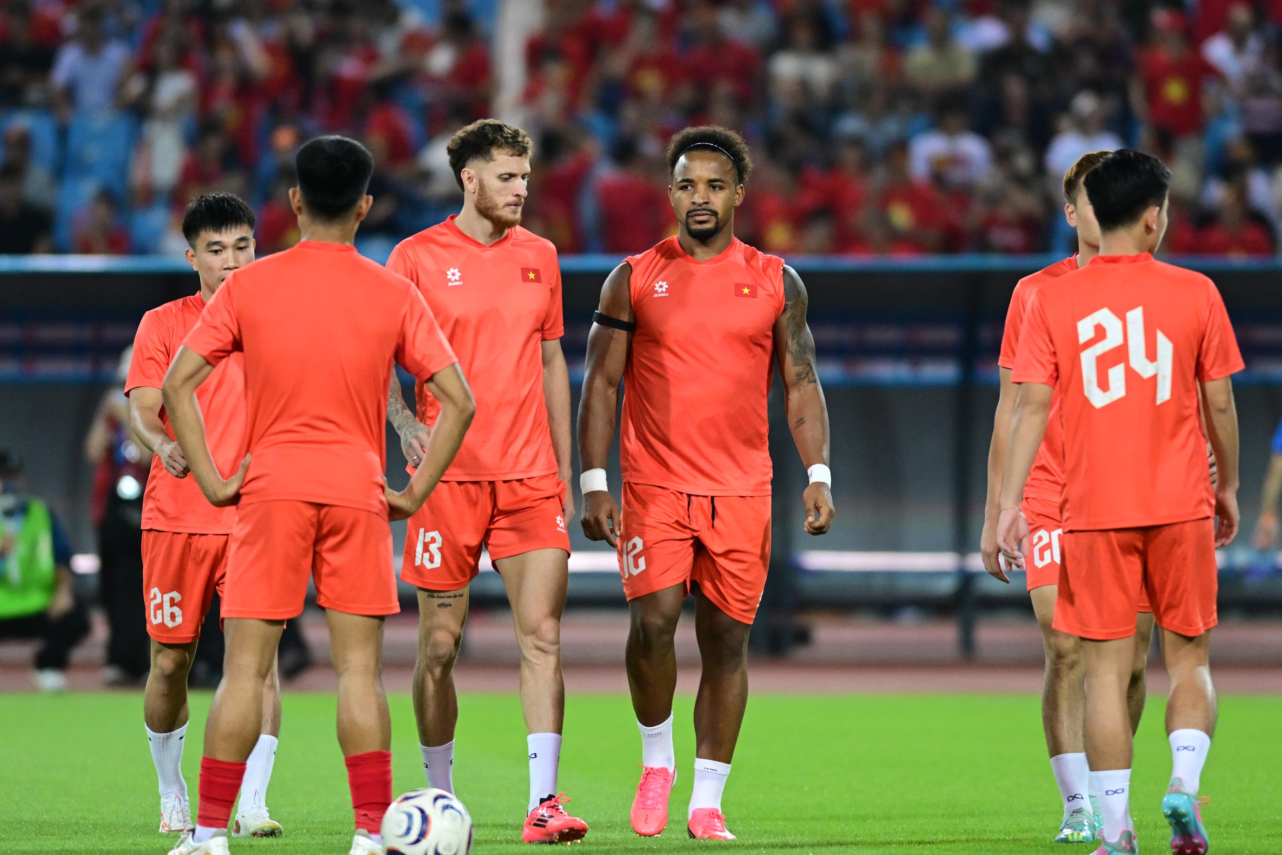 Diễn biến ĐT Việt Nam 0-1 Thái Lan chung kết ASEAN Cup: Thái Lan có bàn thắng mở tỉ số - Ảnh 11.