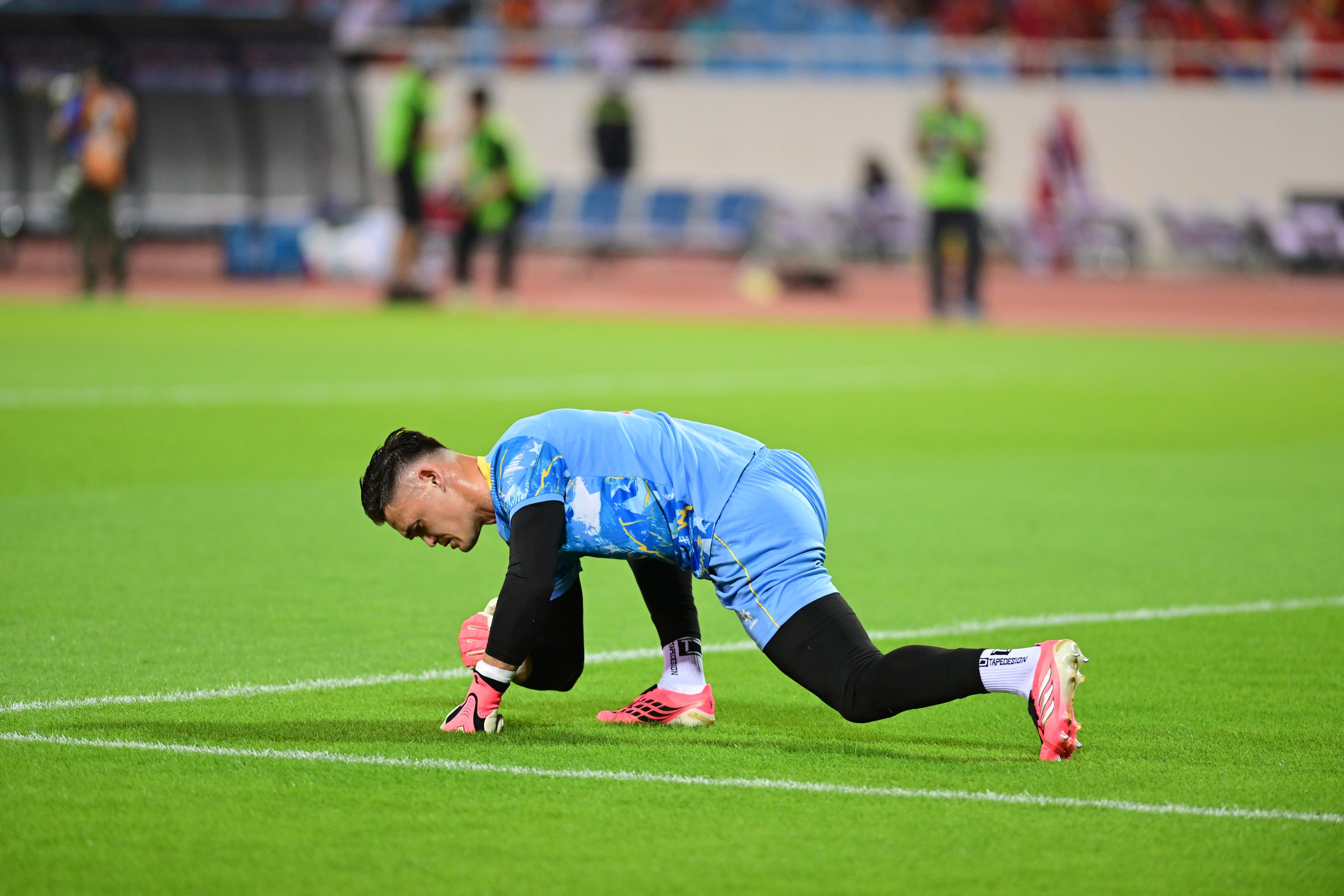 Diễn biến ĐT Việt Nam 0-1 Thái Lan chung kết ASEAN Cup: Thái Lan có bàn thắng mở tỉ số - Ảnh 8.