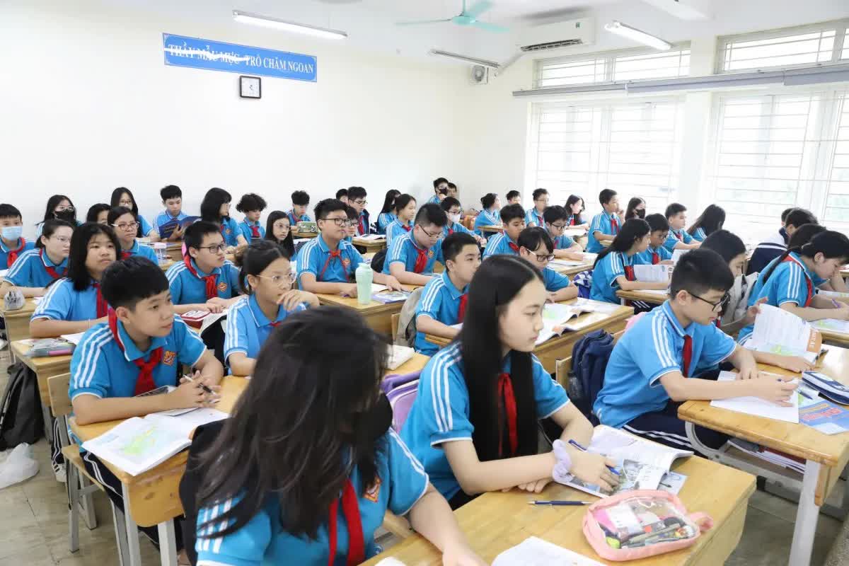 Học sinh phổ thông sẽ được học AI đại trà từ năm học 2026-2027- Ảnh 2. Học sinh phổ thông sẽ được học AI đại trà từ năm học 2026-2027- Ảnh 2.