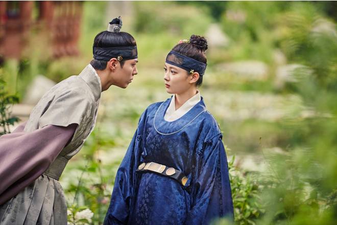 Kim Yoo Jung đang mang bầu tháng thứ mấy?- Ảnh 5.