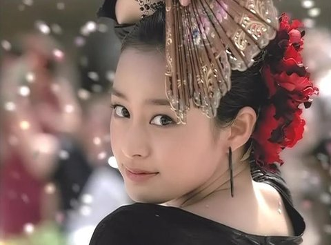 "Kim Tae Hee là kẻ lừa đảo"- Ảnh 2.