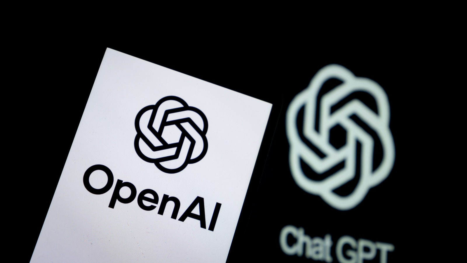 OpenAI lo ngại về mô hình của chính mình- Ảnh 1. OpenAI lo ngại về mô hình của chính mình- Ảnh 1.