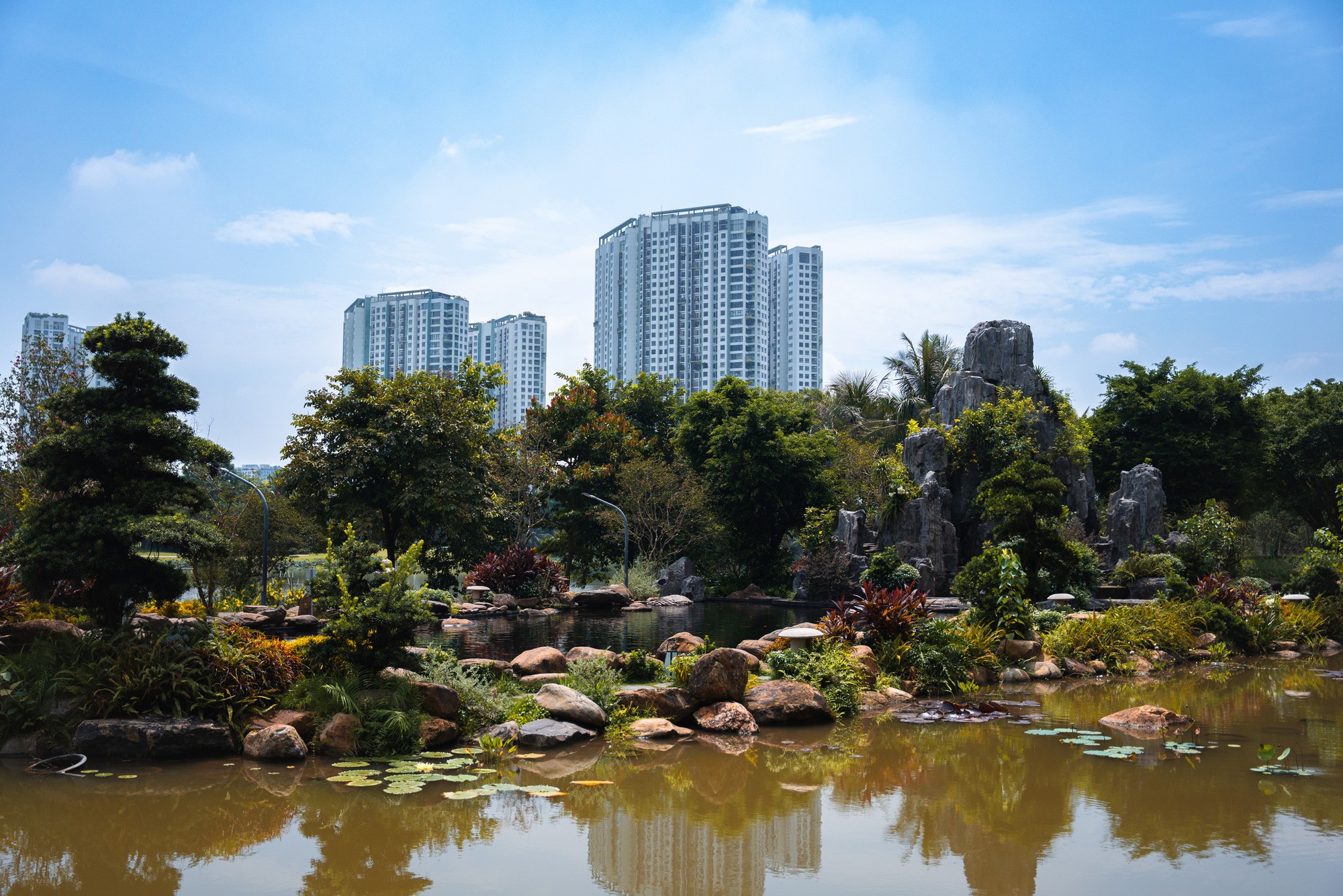 Từng thuê nhà khắp Hà Nội, một đôi vợ chồng trẻ quyết định đi xa hàng chục km để mua nhà: 4 năm sau mới thấy “đáng!" - Ảnh 9.
